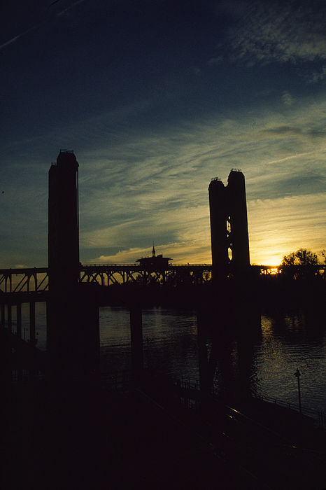 Tower Bridge by Randy Oberg Tower Bridge by Randy Oberg